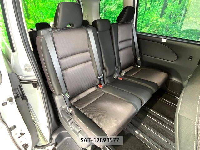 Nissan SERENA 2016-10 7502767-10