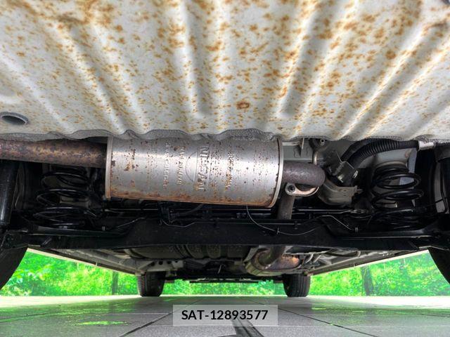 Nissan SERENA 2016-10 7502767-19