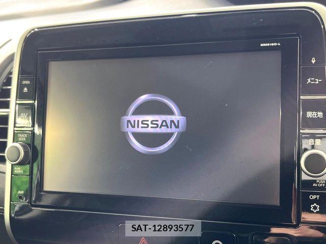 Nissan SERENA 2016-10 7502767-3