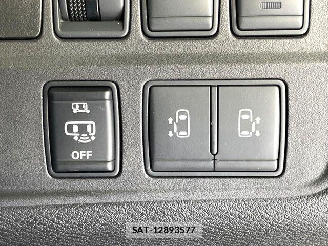 Nissan SERENA 2016-10 7502767-7