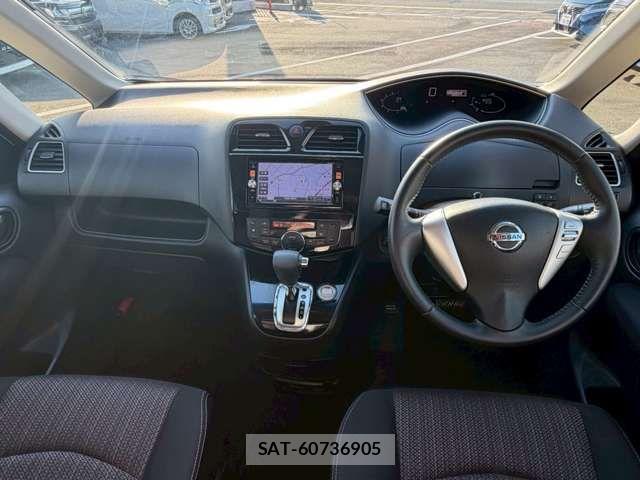 Nissan SERENA 2015-01 7502772-10
