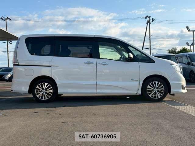 Nissan SERENA 2015-01 7502772-17
