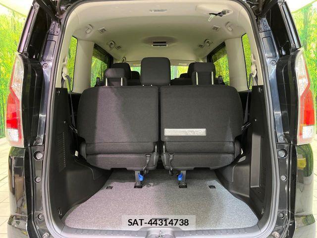 Nissan SERENA 2016-12 7502766-10