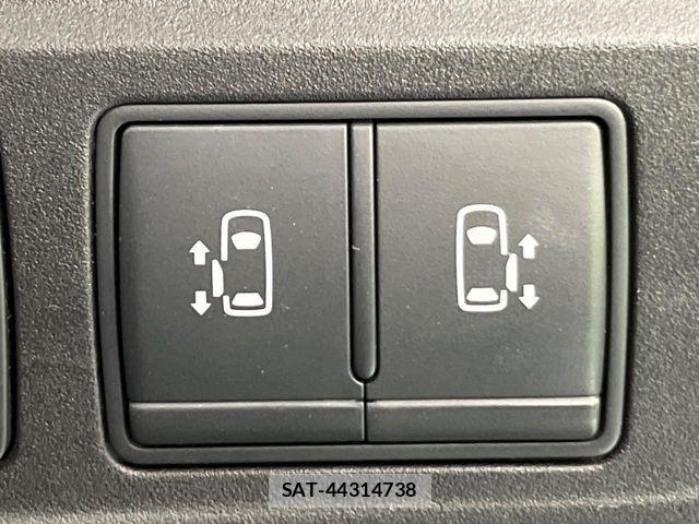 Nissan SERENA 2016-12 7502766-4