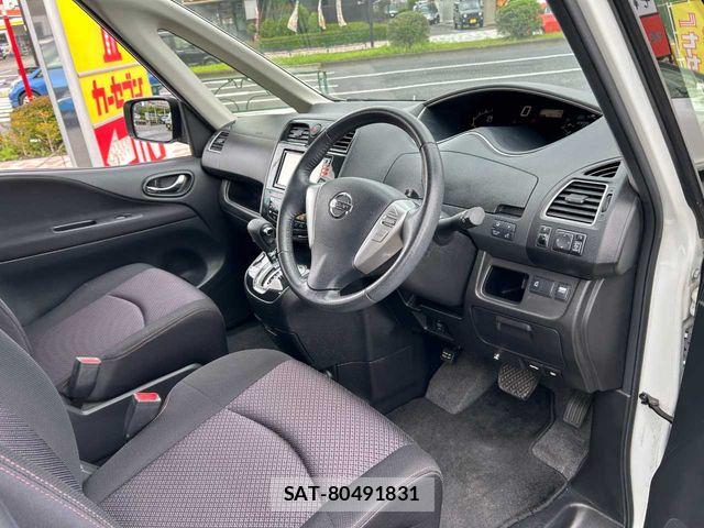 Nissan SERENA 2013-08 7509998-23