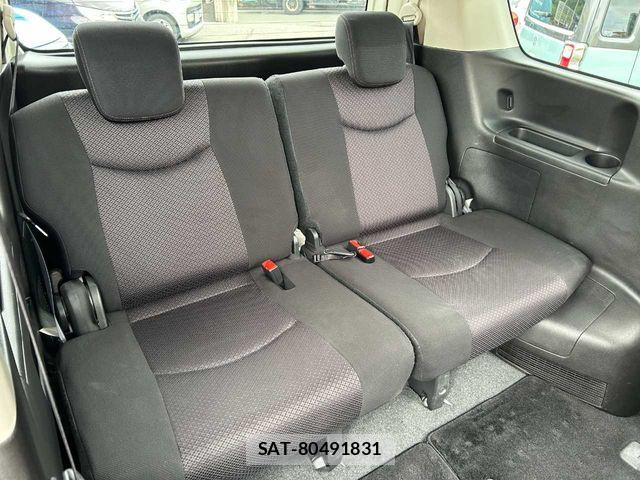 Nissan SERENA 2013-08 7509998-28