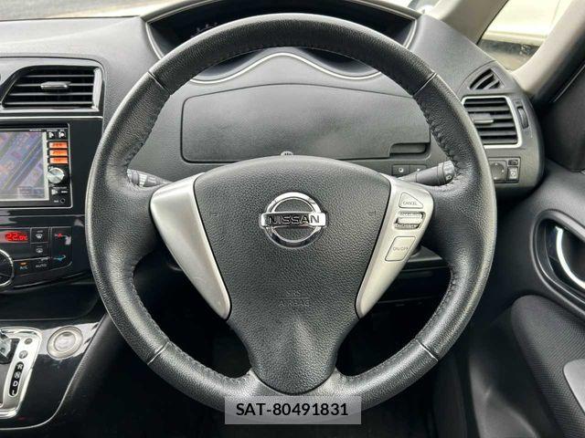Nissan SERENA 2013-08 7509998-4