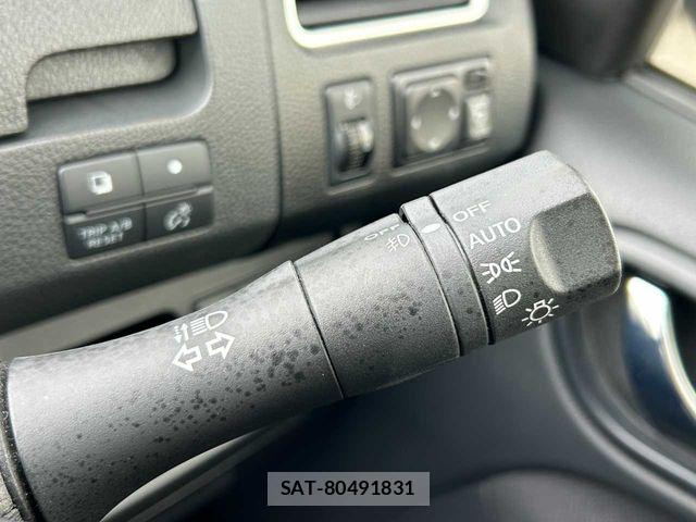 Nissan SERENA 2013-08 7509998-7