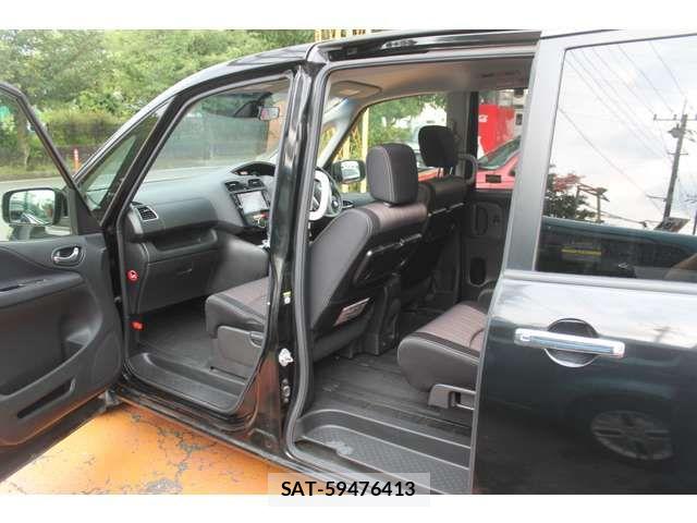 Nissan SERENA 2014-12 7510001-11