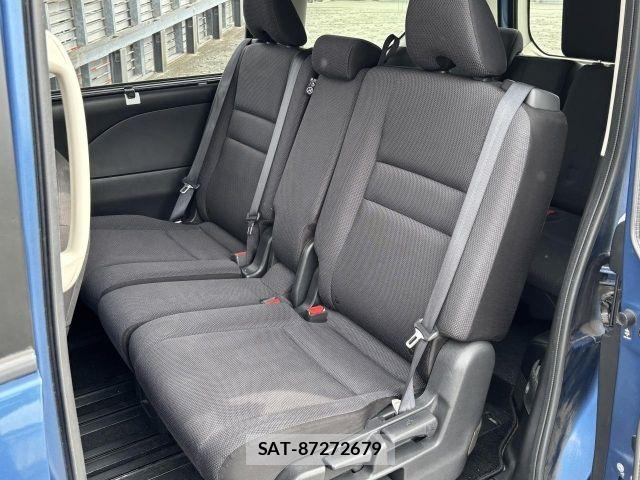 Nissan SERENA 2016-08 7502781-9