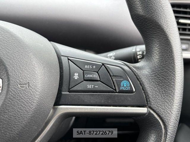 Nissan SERENA 2016-08 7502781-18