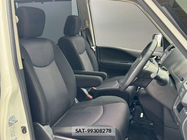 Nissan SERENA 2013-11 7509974-17