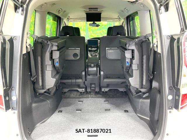 Nissan SERENA 2019-12 7562803-11
