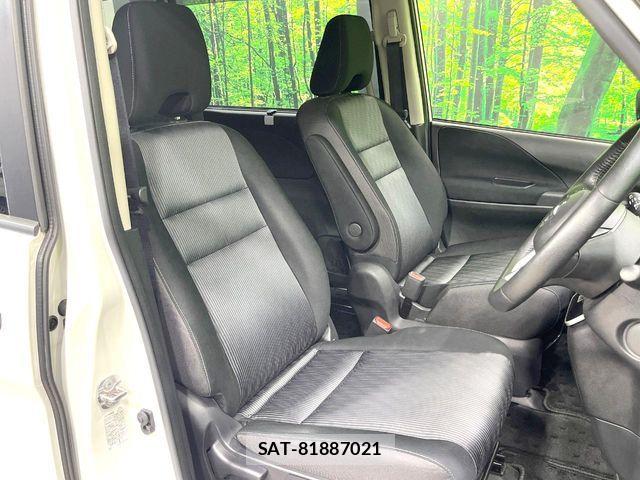 Nissan SERENA 2019-12 7562803-8