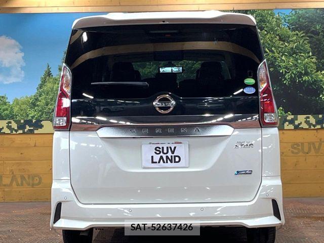 Nissan SERENA 2018-02 7562806-15