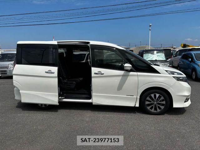 Nissan SERENA 2019-05 7329986-13