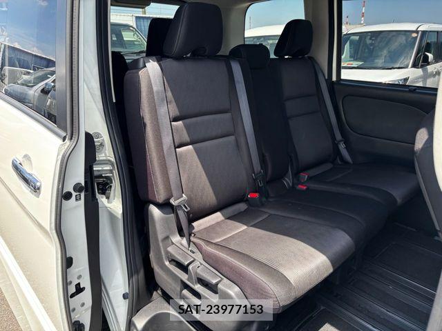 Nissan SERENA 2019-05 7329986-14