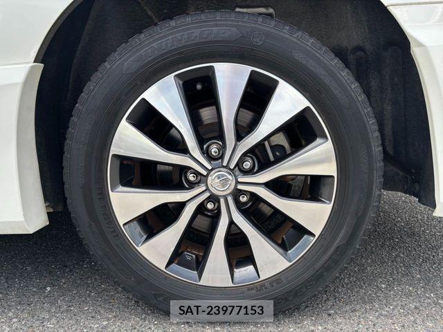 Nissan SERENA 2019-05 7329986-17