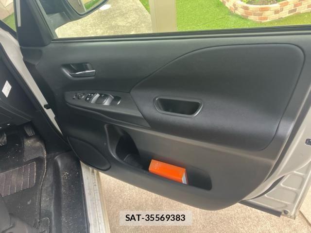 Nissan SERENA 2018-05 7562824-11