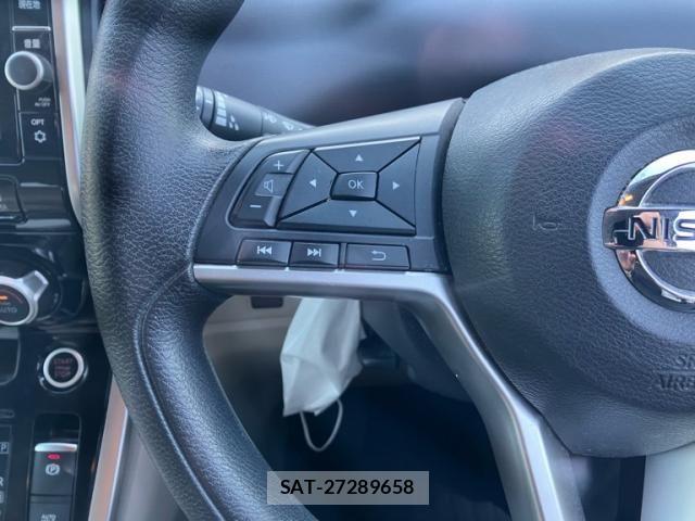Nissan SERENA 2016-11 7562825-13
