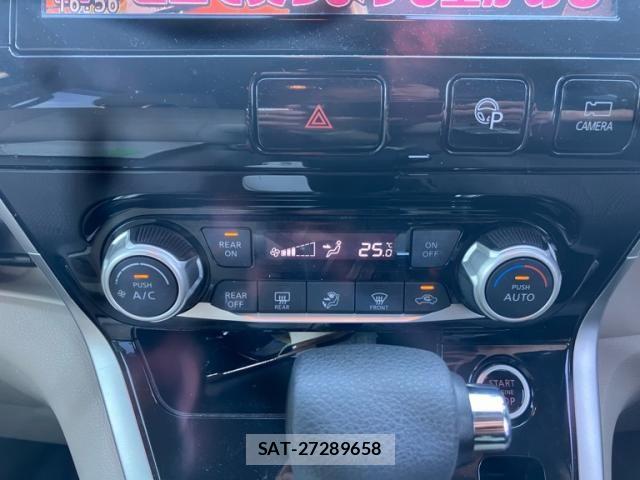 Nissan SERENA 2016-11 7562825-19