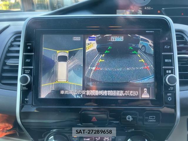 Nissan SERENA 2016-11 7562825-21