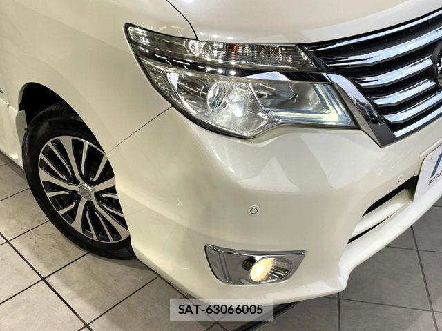 Nissan SERENA 2015-12 7562822-11