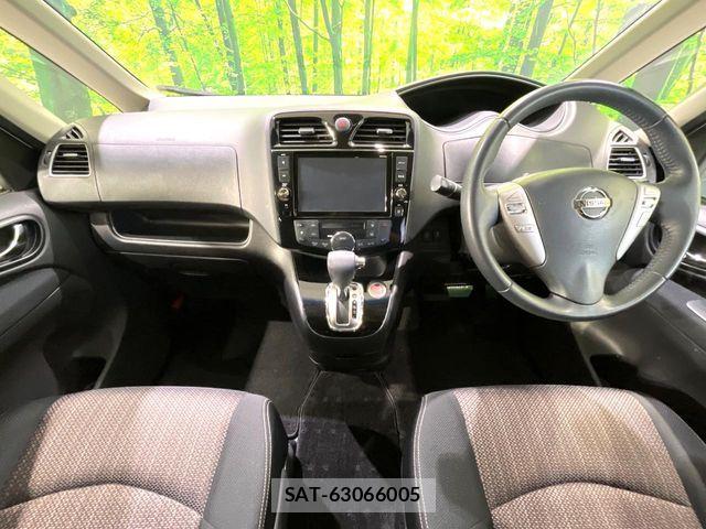 Nissan SERENA 2015-12 7562822-1