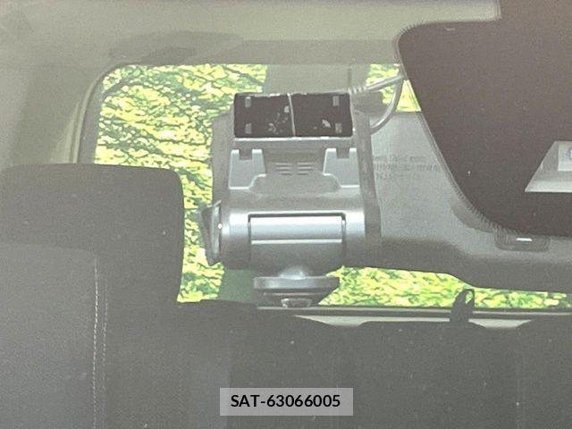 Nissan SERENA 2015-12 7562822-6