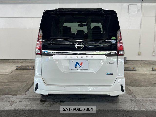 Nissan SERENA 2016-11 7562812-14