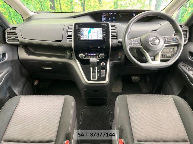 Nissan SERENA 2018-09 7562813-1