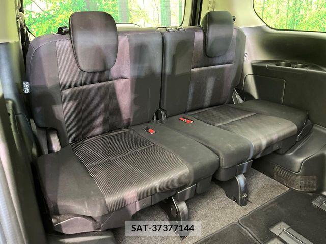Nissan SERENA 2018-09 7562813-8