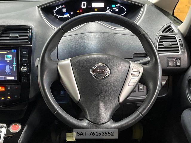 Nissan SERENA 2014-08 7562819-11