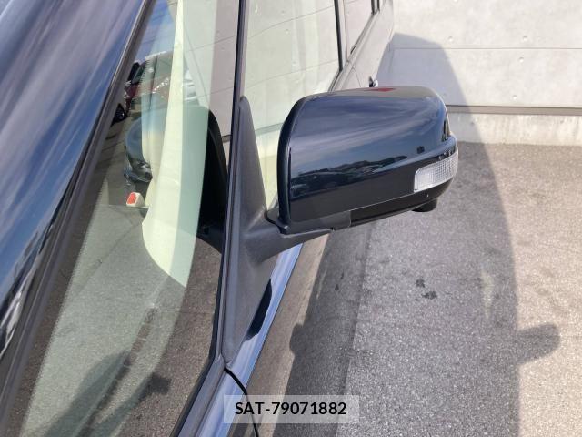Nissan SERENA 2015-06 7562814-12
