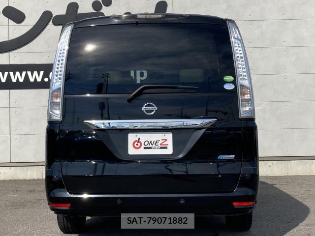 Nissan SERENA 2015-06 7562814-17