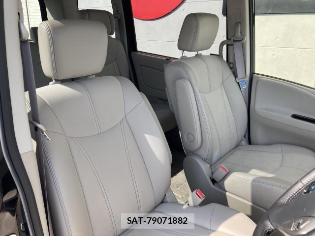 Nissan SERENA 2015-06 7562814-21