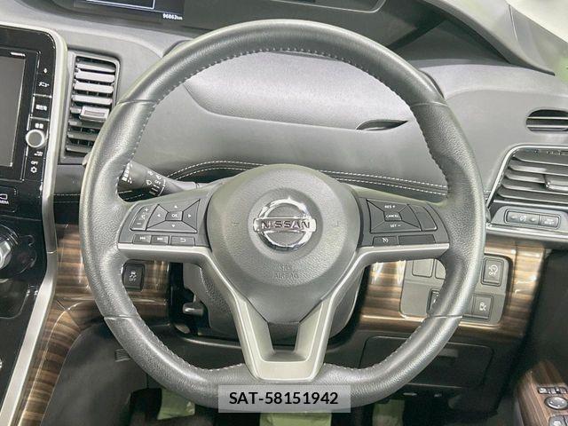 Nissan SERENA 2018-03 7562820-11