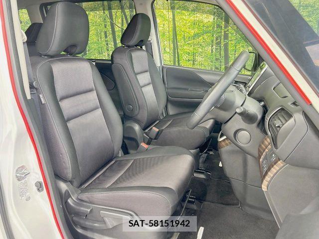 Nissan SERENA 2018-03 7562820-7