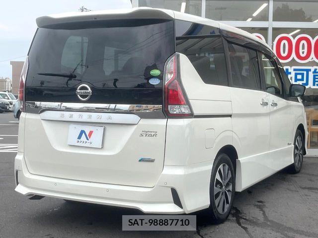 Nissan SERENA 2018-02 7562811-18