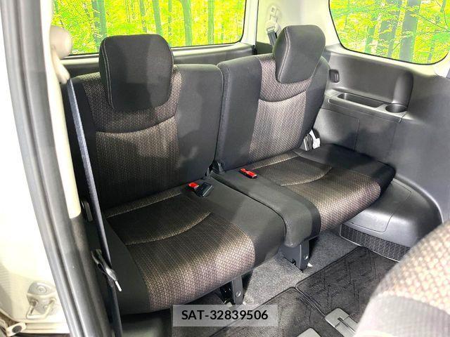Nissan SERENA 2014-10 7619938-10