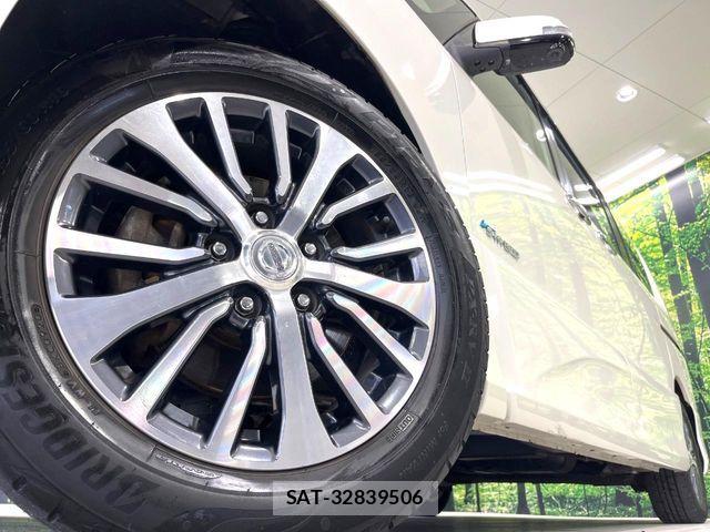 Nissan SERENA 2014-10 7619938-13