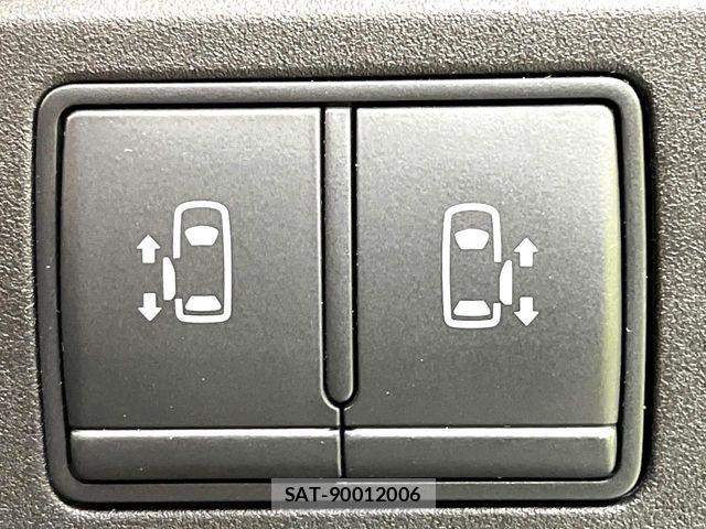 Nissan SERENA 2019-06 7619874-4