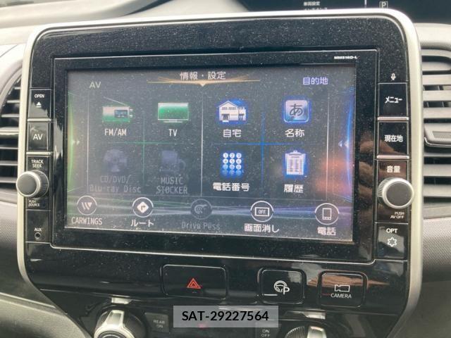 Nissan SERENA 2016-11 7619949-15