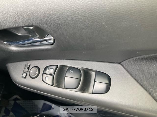 Nissan SERENA 2020-07 7619933-12