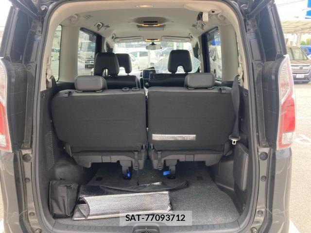 Nissan SERENA 2020-07 7619933-7