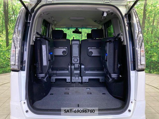 Nissan SERENA 2016-06 7619922-10