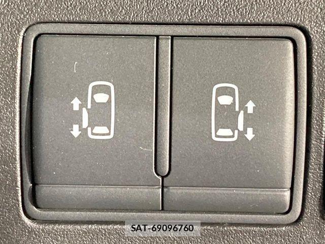 Nissan SERENA 2016-06 7619922-6