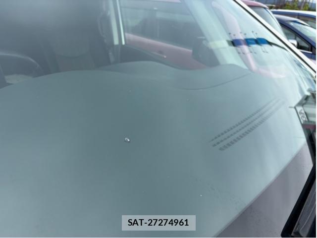 Nissan SERENA 2015-07 7619962-11