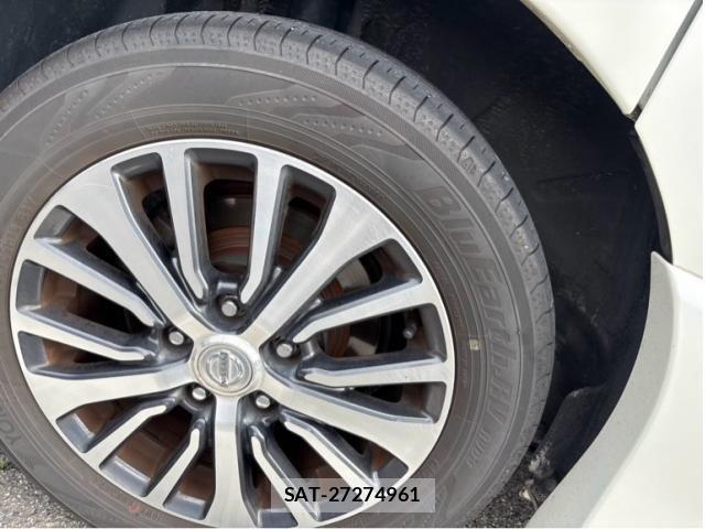 Nissan SERENA 2015-07 7619962-7