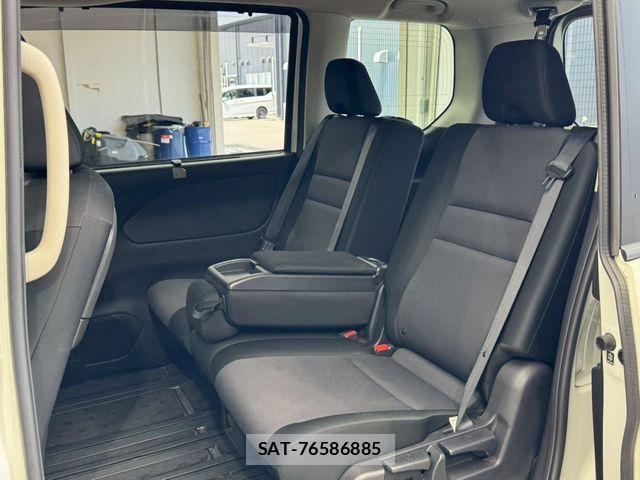 Nissan SERENA 2021-08 7619884-17